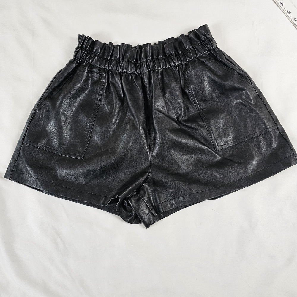 Black Faux Leather Paperbag High Waisted Shorts Womens 2X Wide Leg Trouser - Picture 7 of 7